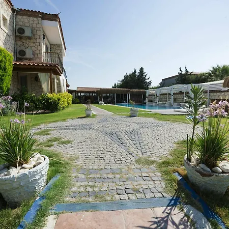 Kemerlihan Deluxe 2* Alacati