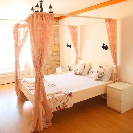 Hotel Kemerlihan Deluxe