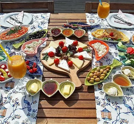 Kemerlihan Deluxe 2* Alacati